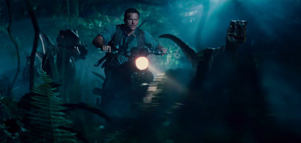 chris-pratt-motorcycle-raptor