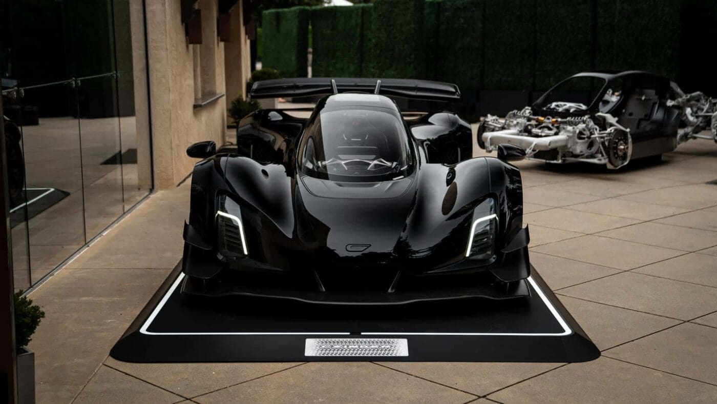 czinger 21c blackbird.jpg