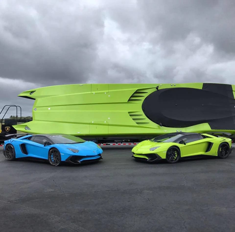 dennisrodman-lamborghiniboat