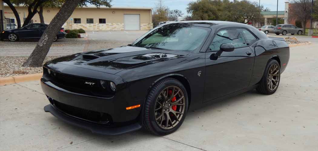 dodge-challenger-hellcat-black