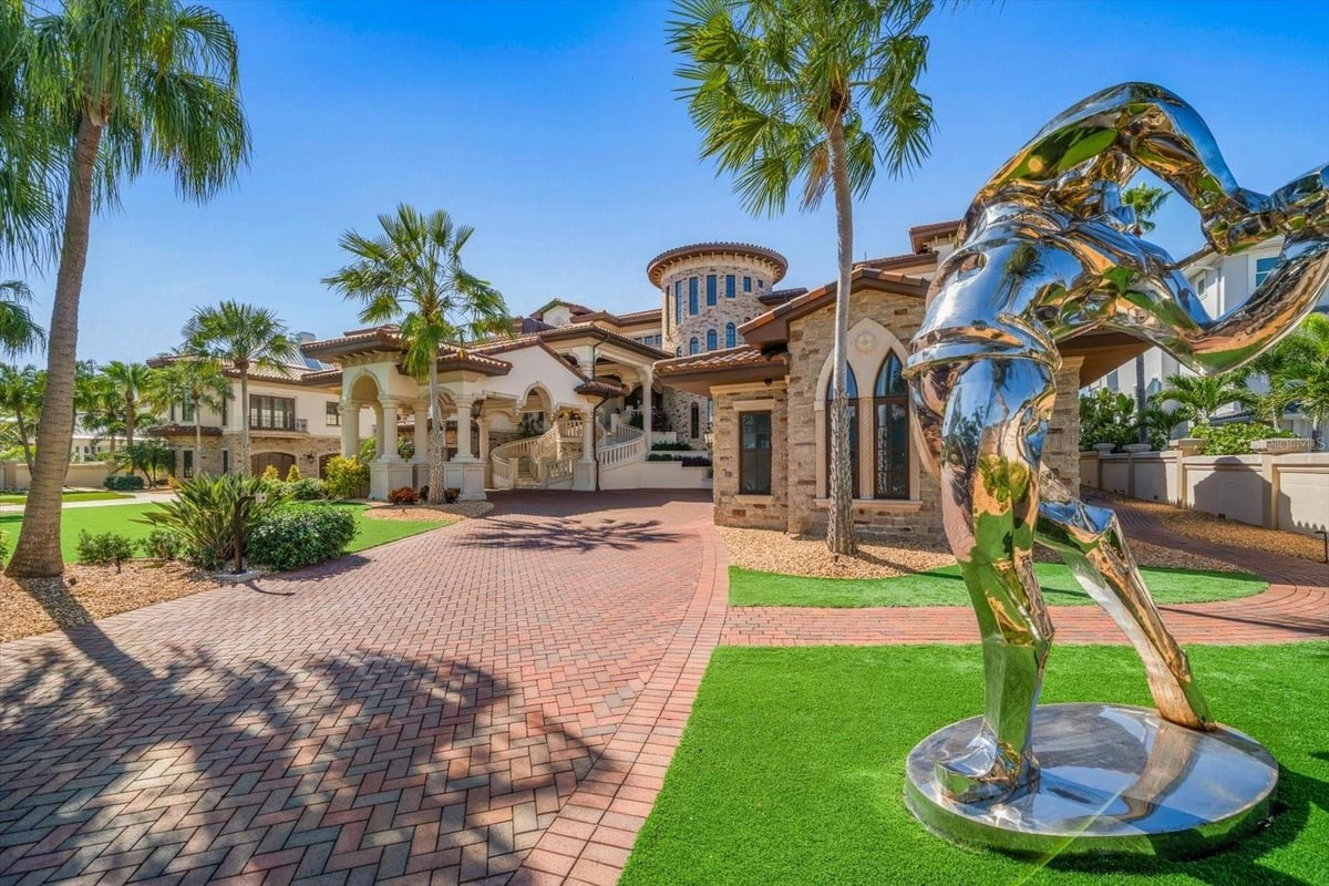 This $34M Florida Oceanfront Mansion Comes With A Rolls-Royce