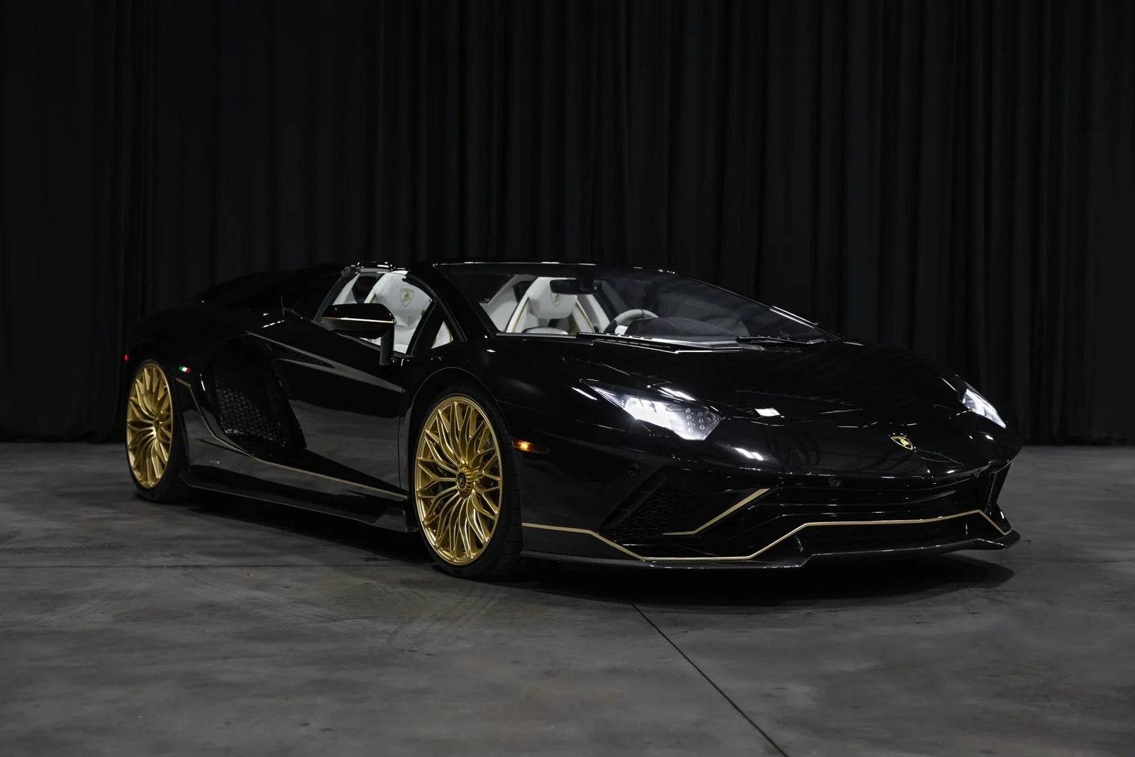 Lamborghini's Last Pure V12: Best Aventador Ultimaes For Sale