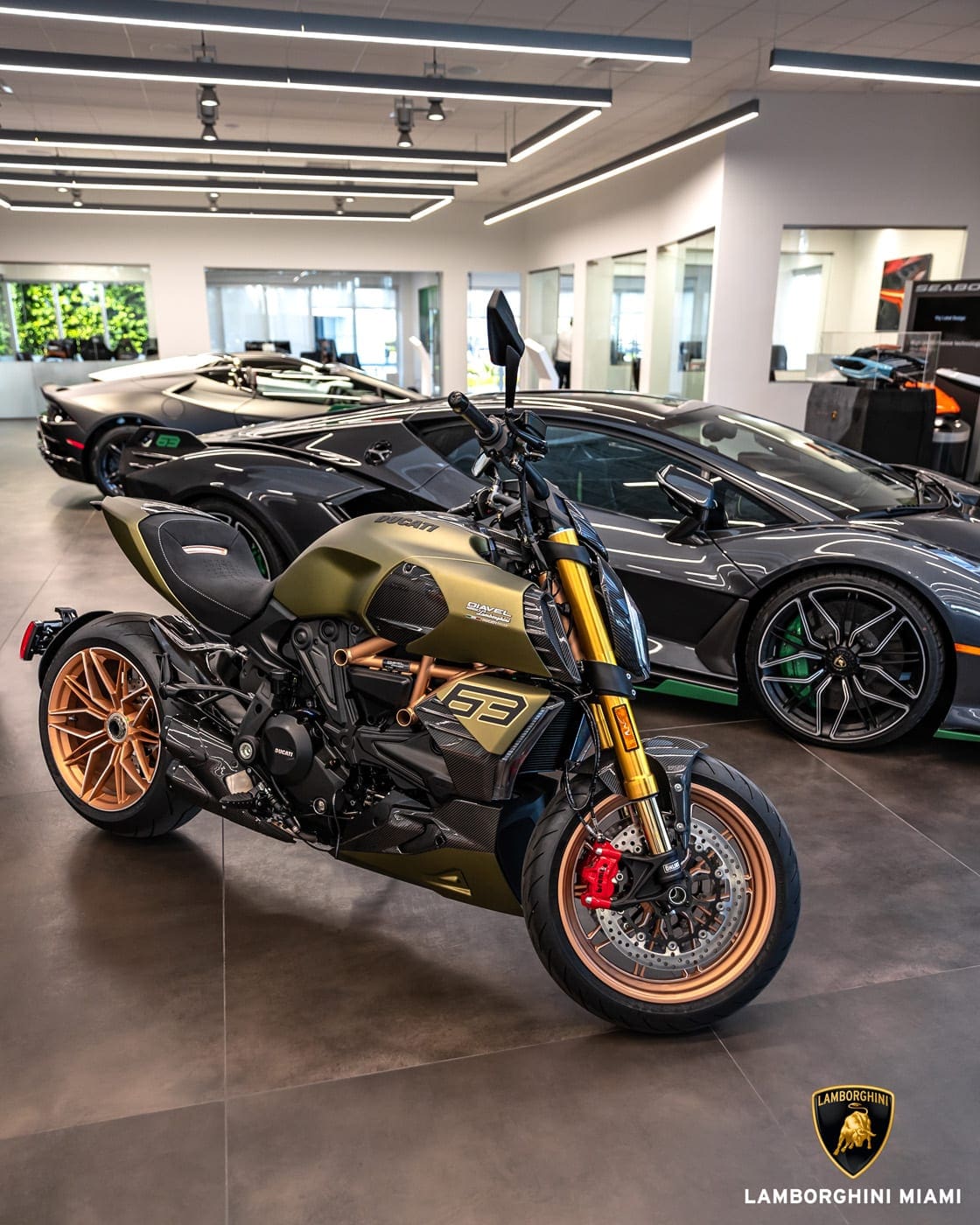 ducati diavel lamborghini 1