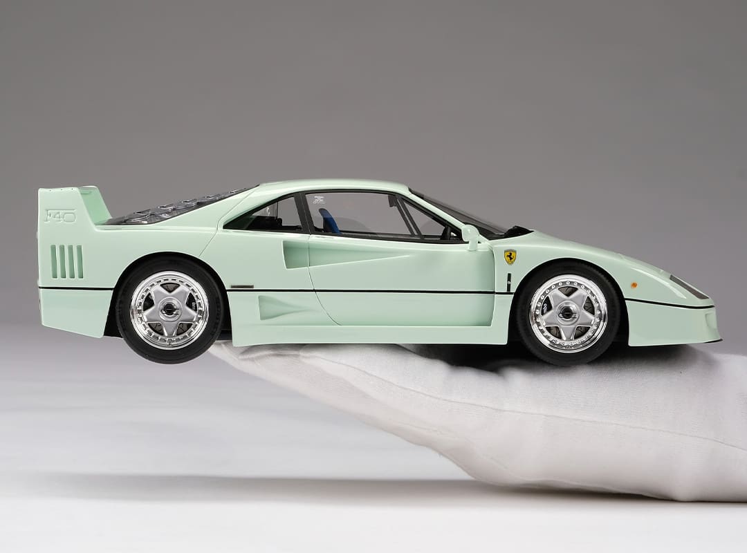 fERRARI F40 Mint