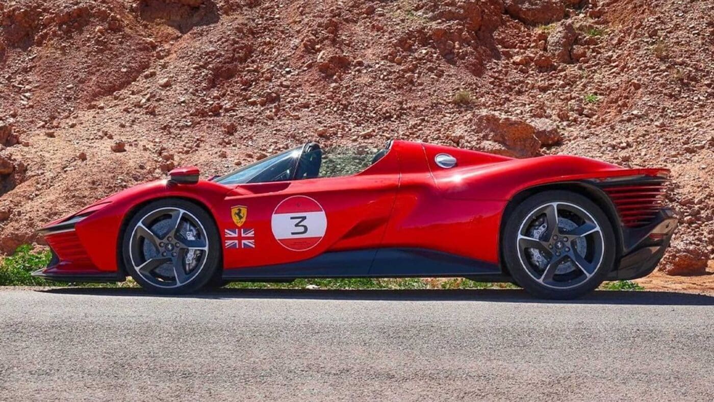 ferrari cavalcade morroco.jpg