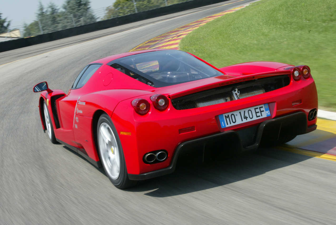 ferrari-enzo-01262016 (1)