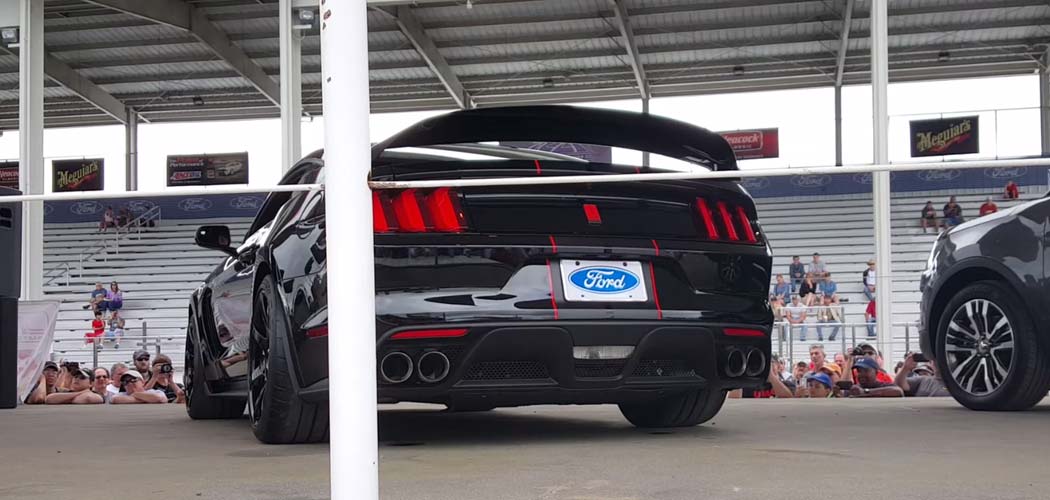 gt350r_exhaust