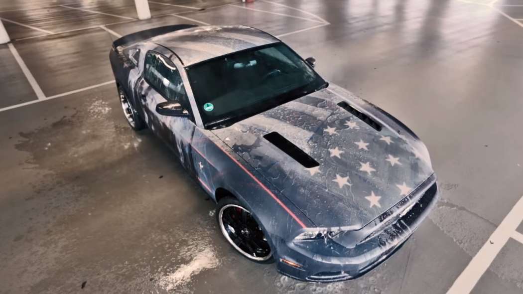 hidalgo-mustang-110915-feature