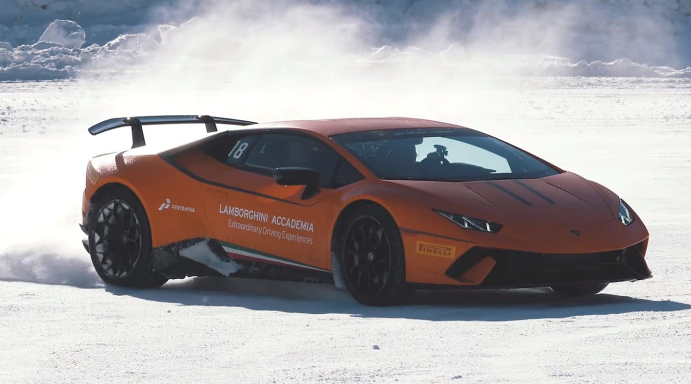 huracan_winter_academia