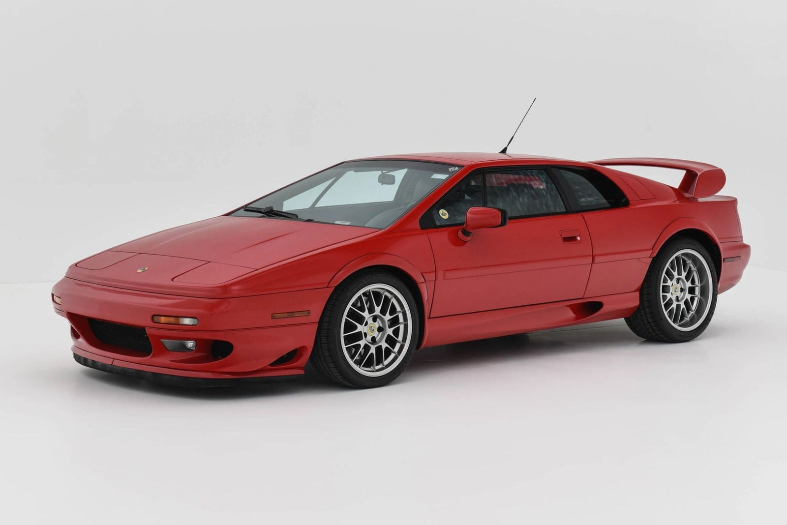 Lotus Esprit 25th Anniversary Edition Listed For Auction On dR Live
