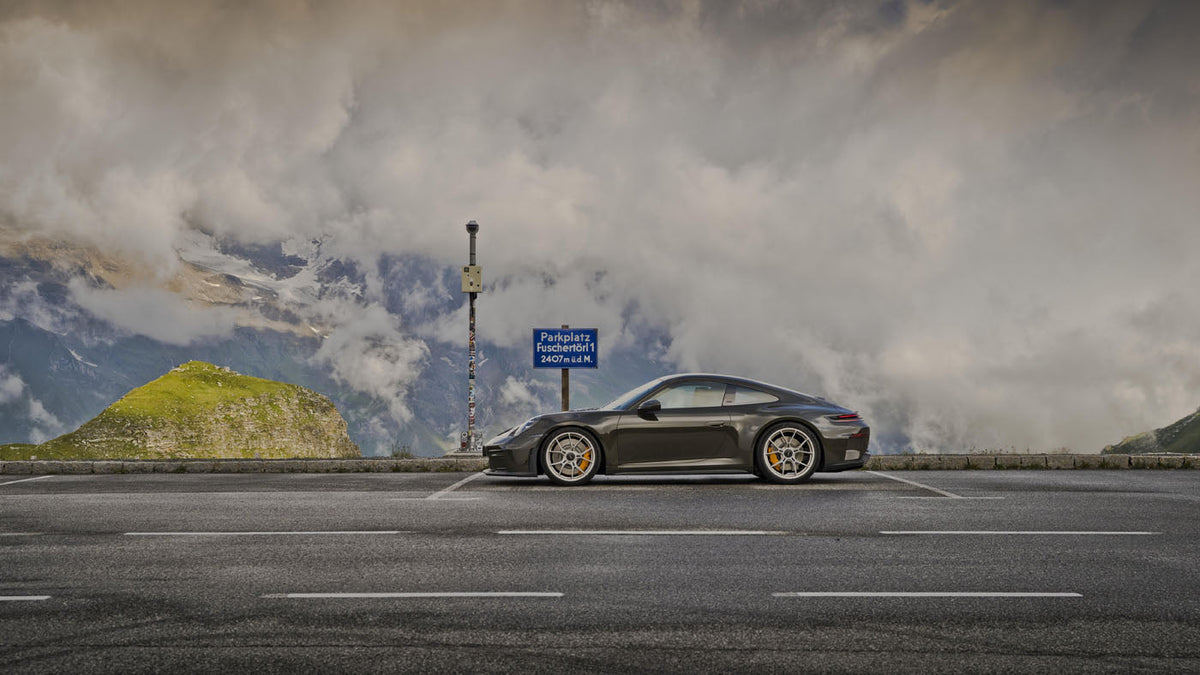 Porsche Honors European Hillclimb Racing With The New 911 GT3 Bergsport