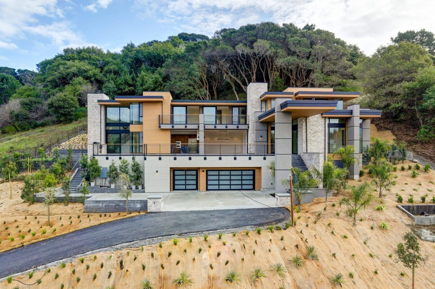 img 3TrestleGlen 03 1200