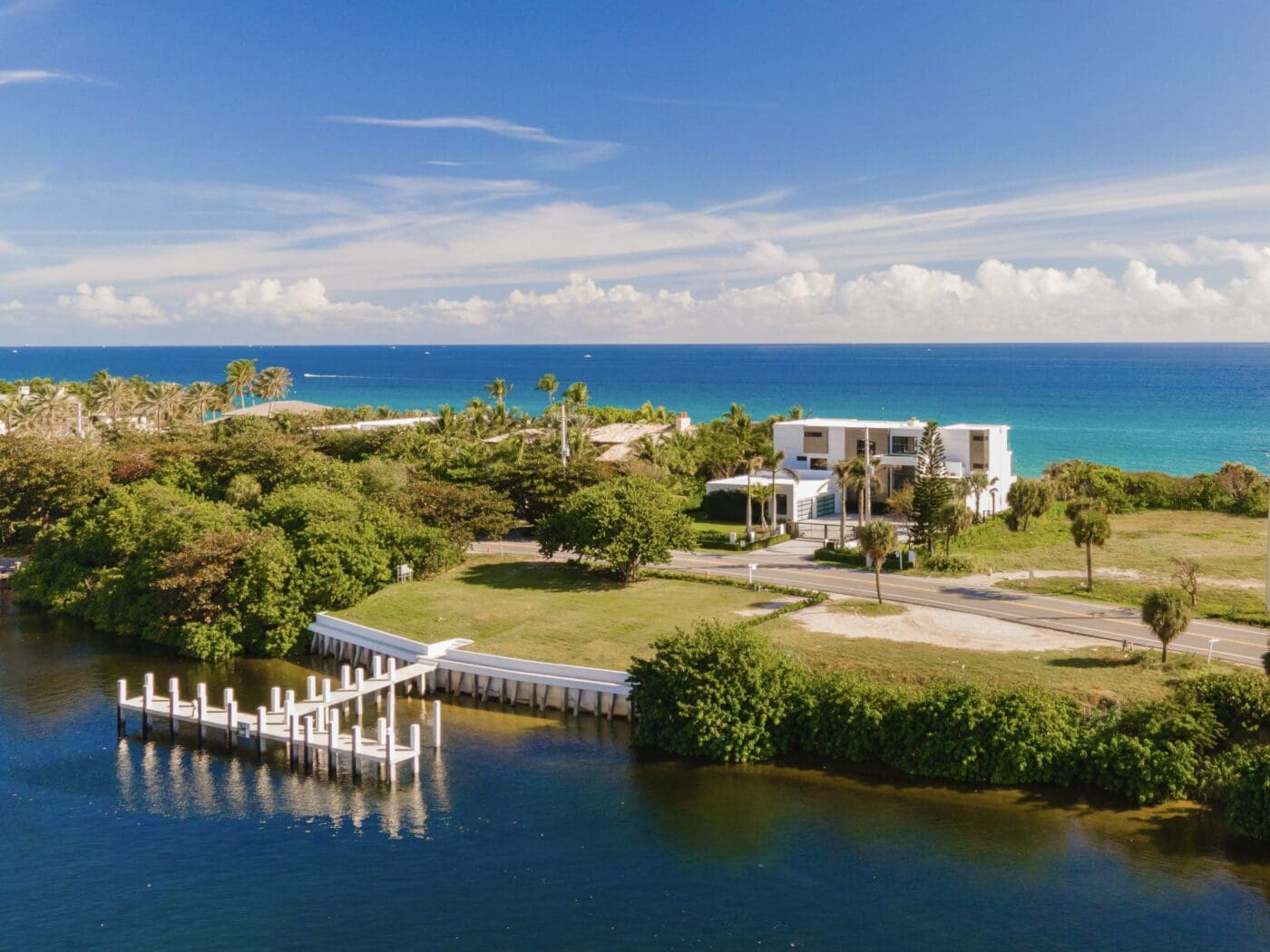 img 49 boat dock home