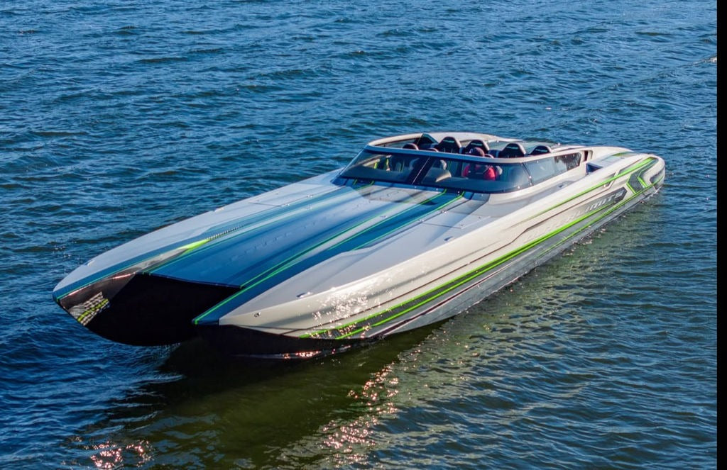3,100HP 2026 Outerlimits SC46 Offshore Catamaran For Sale