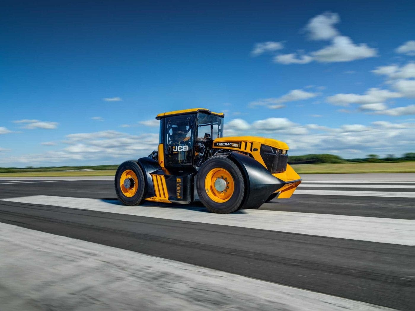 jcbtractorworldrecord