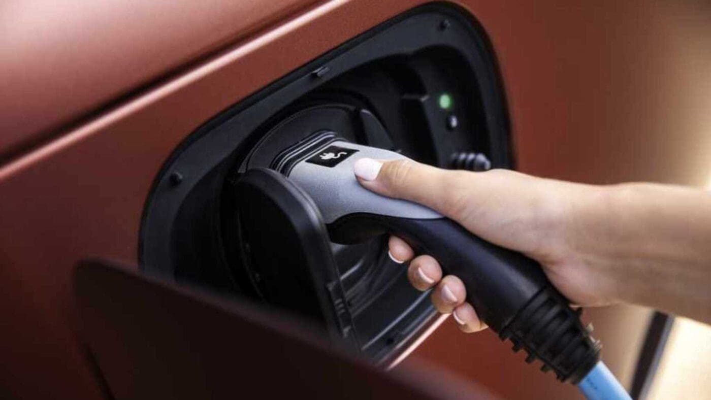 jlr to invest ps15 billion over next five years as its modern luxury electric first future accelerates.jpg