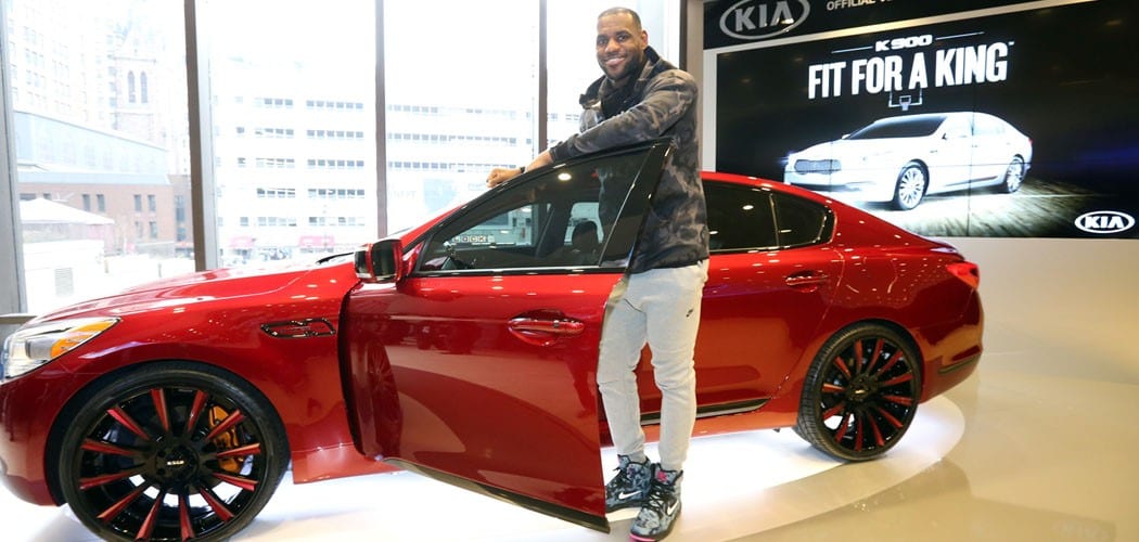 “King James Edition” Kia K900 goes up for auction today to b