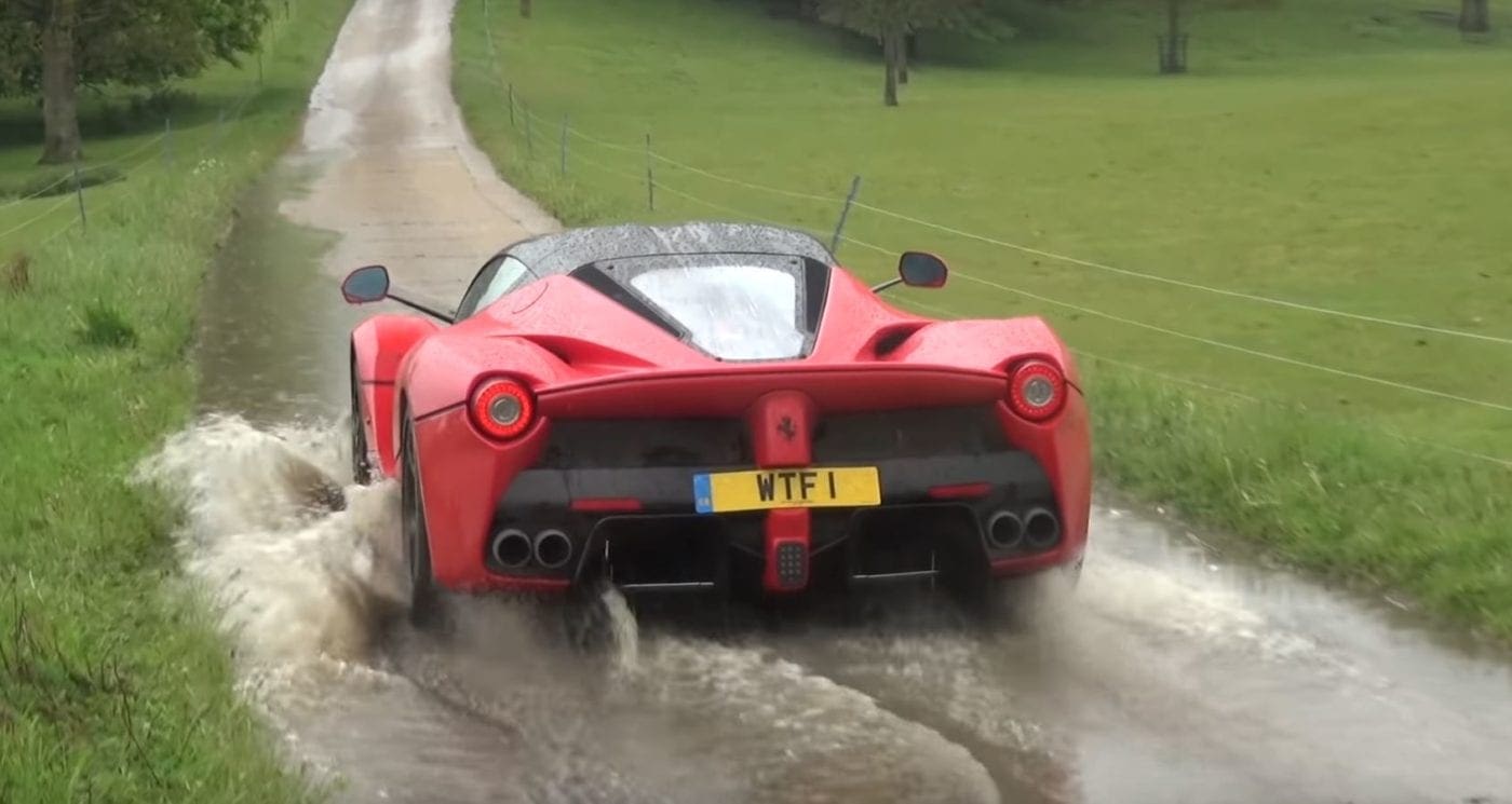 laferrari-rain