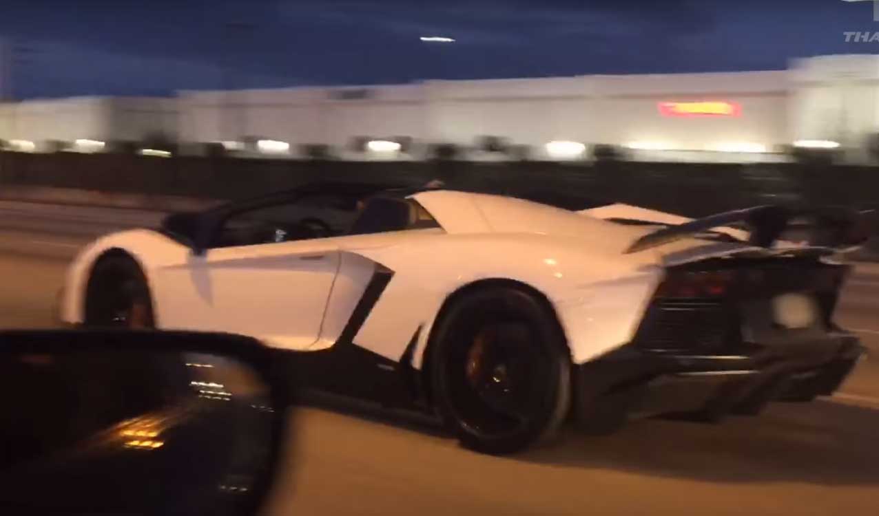 lamborghini-aventador-1-022