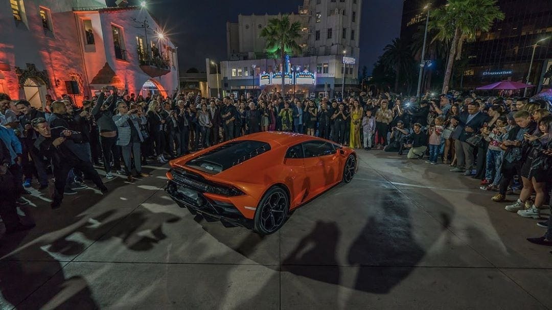 lamborghini-beverly-hills (5)