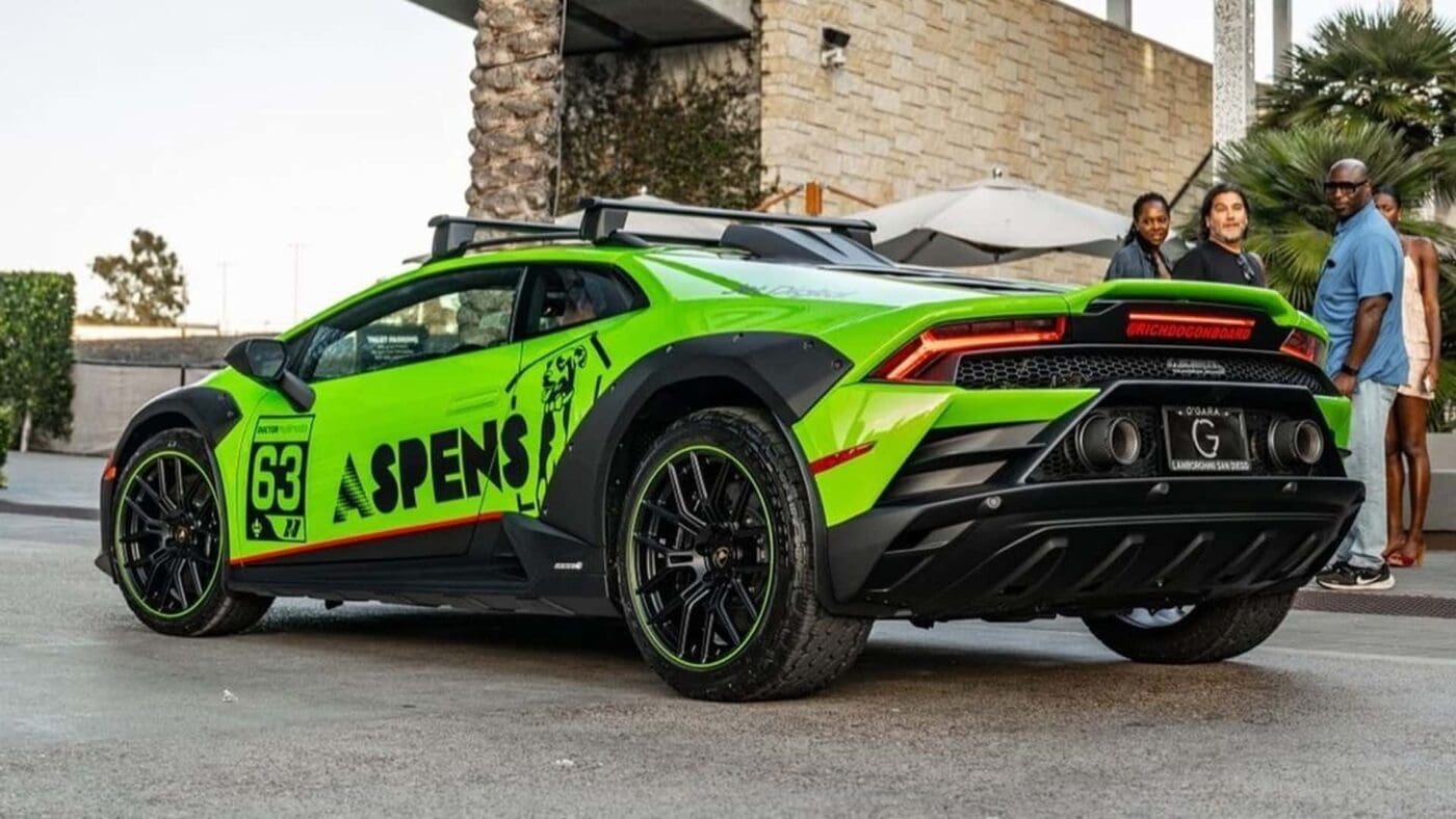 lamborghini huracan sterrato o gara coach.jpg