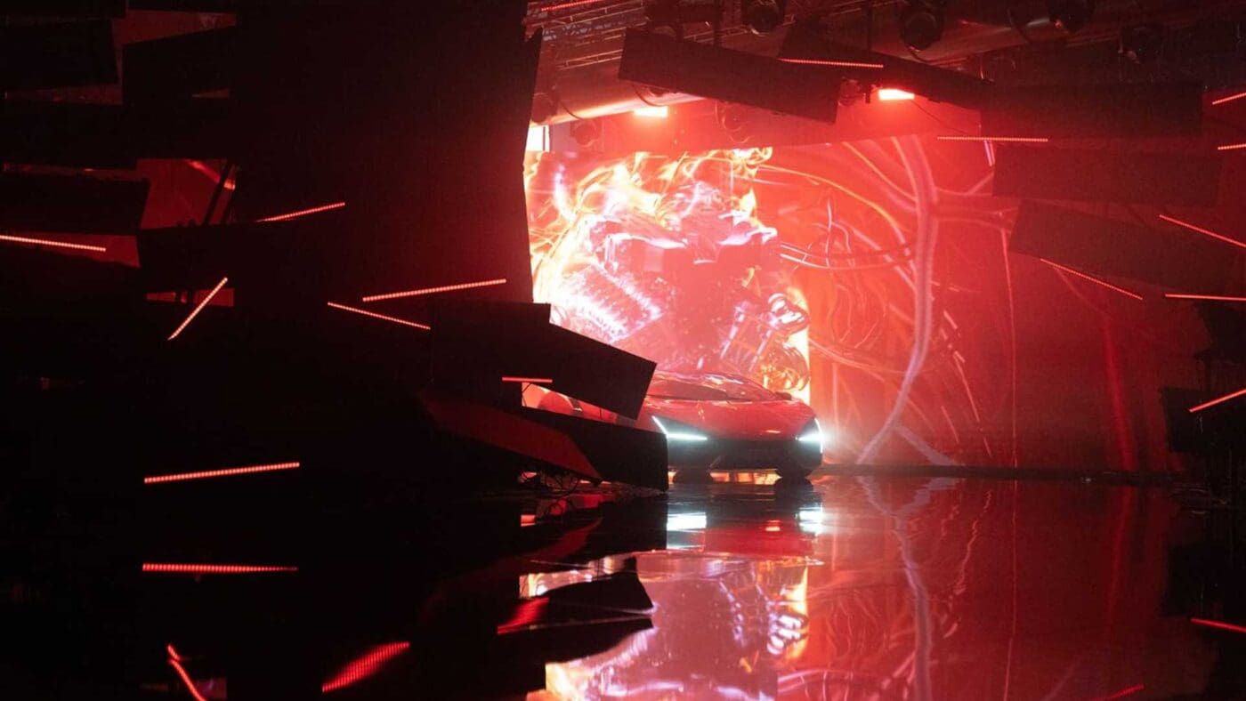 lamborghini revuelto premiere.jpg