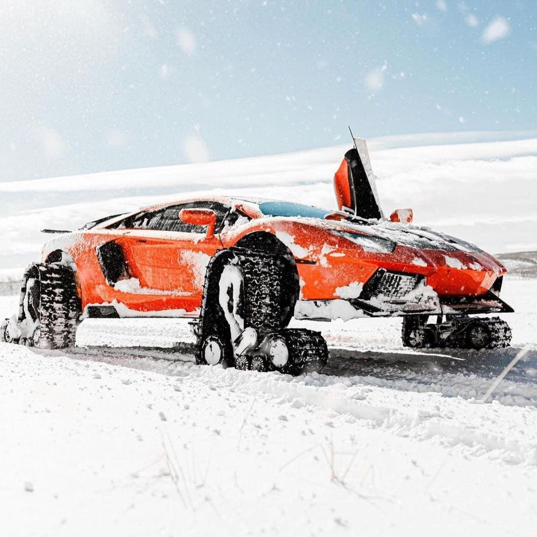 lamborghini snow tracks
