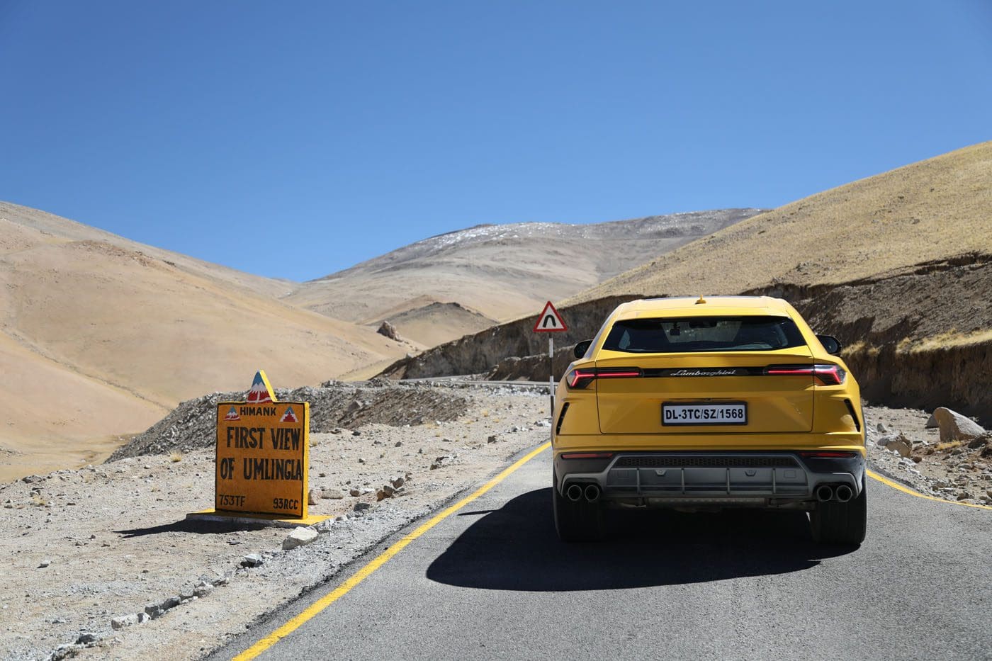 lamborghini urus umling la pass 1