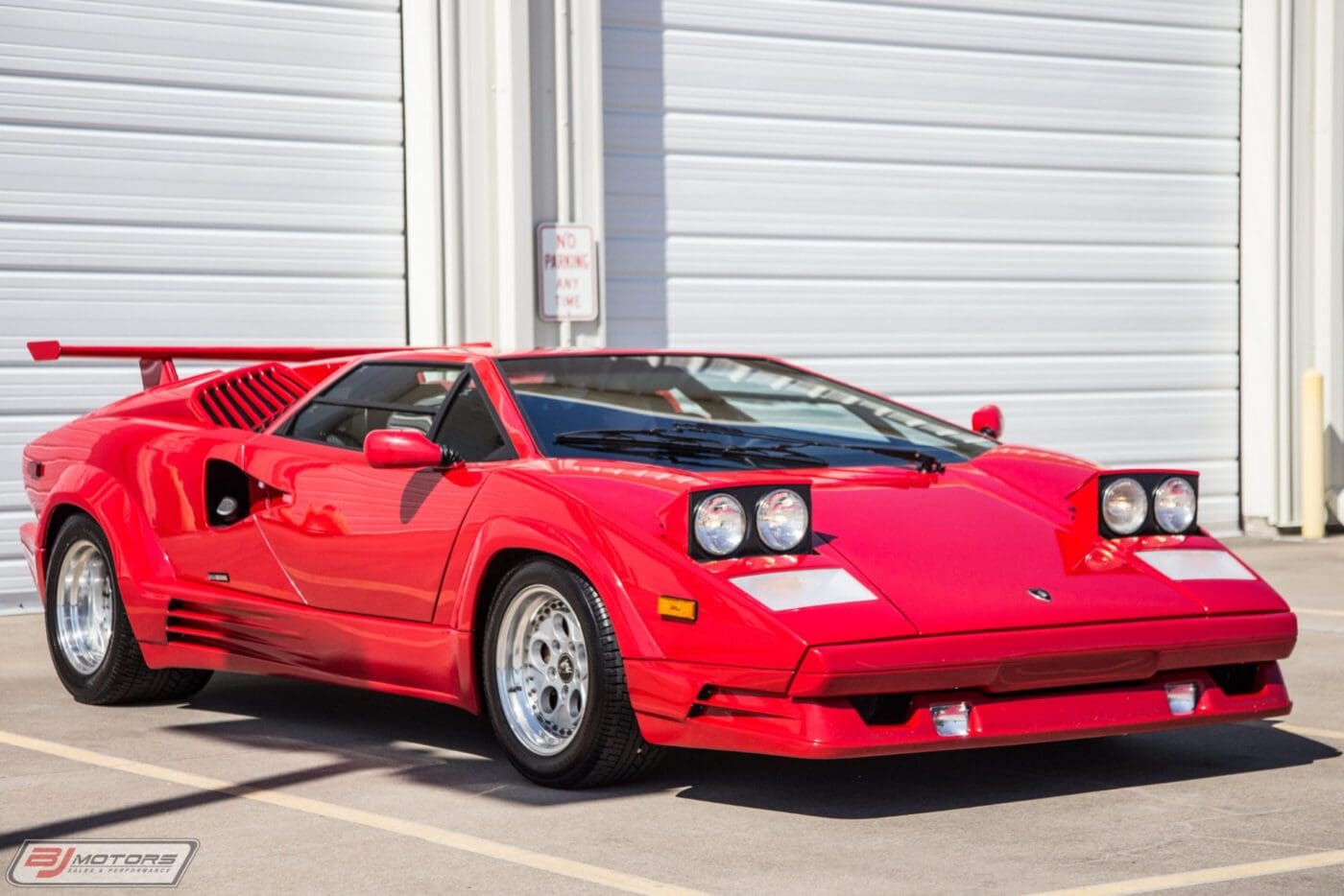 lamborghinicountach
