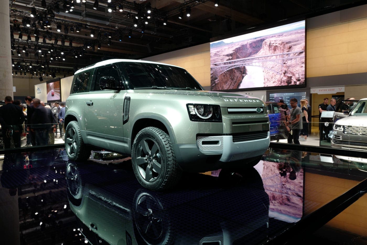 landrover-defender (1)