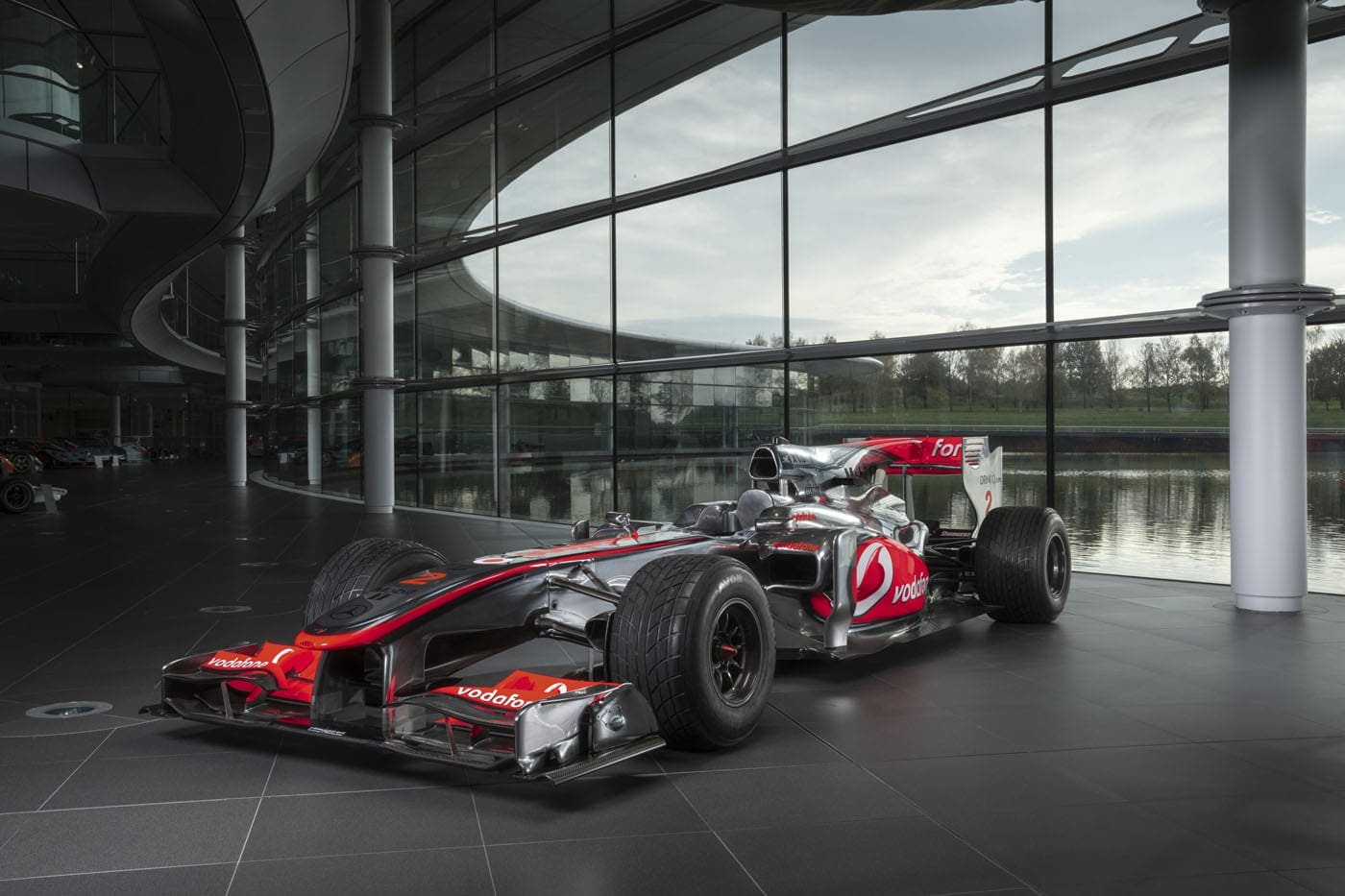 lewis hamilton f1 car 1
