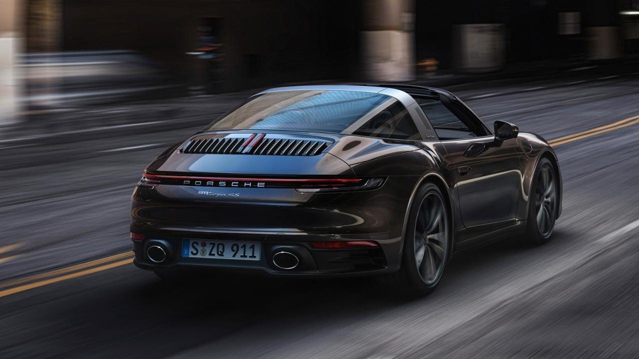 low_911_targa_4s_2020_porsche_ag_1