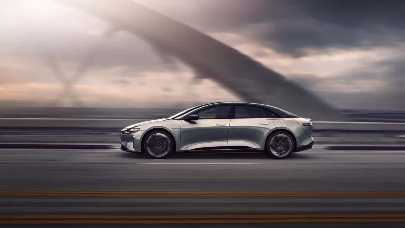 lucid air stealth.jpg