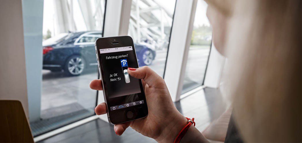 mbenz-selfparking-060915