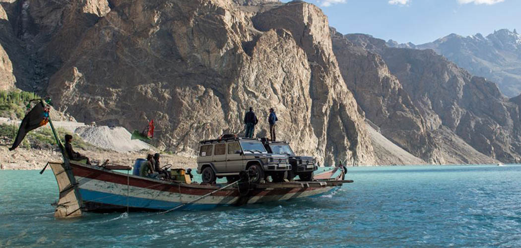 mbenz-switztopak-061215-feature