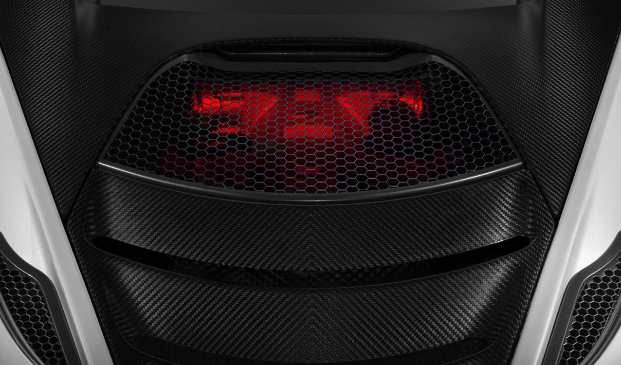 mclaren-720s-engine