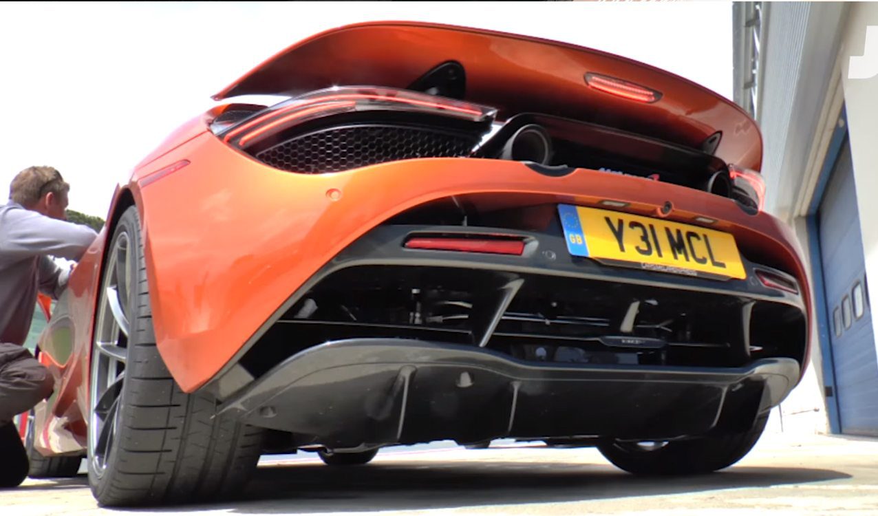 mclaren-720s-rear