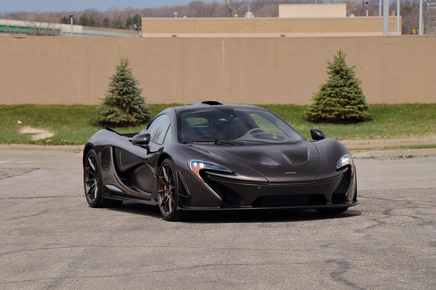 mclaren p1 brown 1