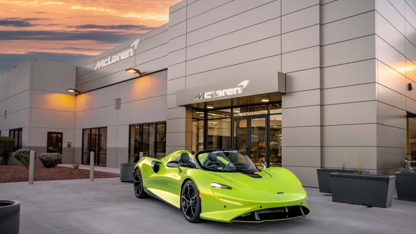 mclaren scottsdale.jpg