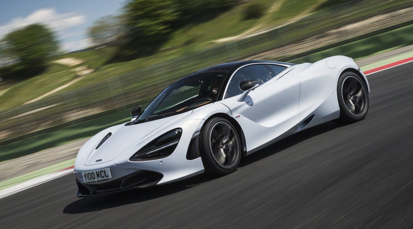 mclaren_720s_white