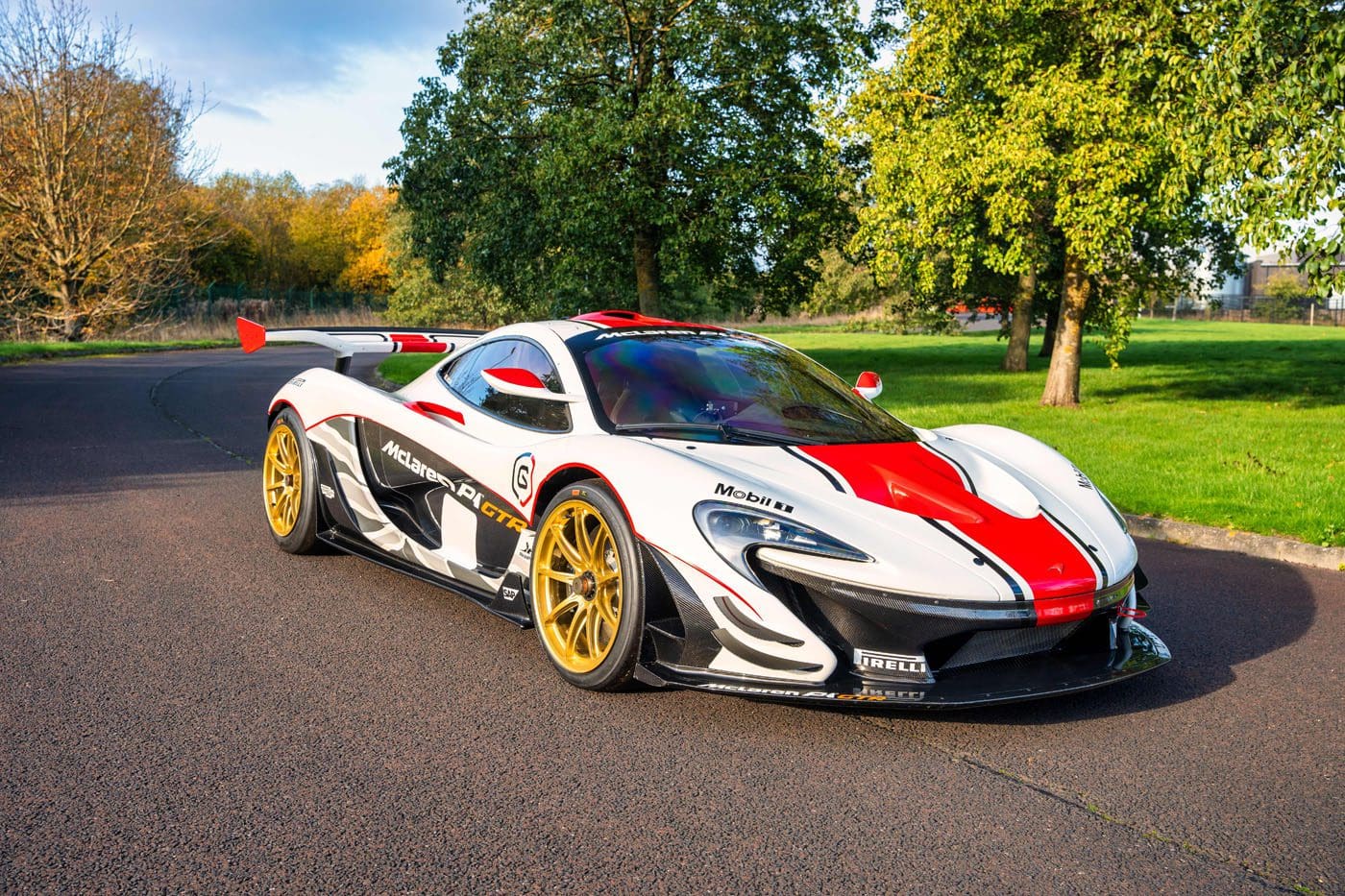 mclaren p1 gtr 1