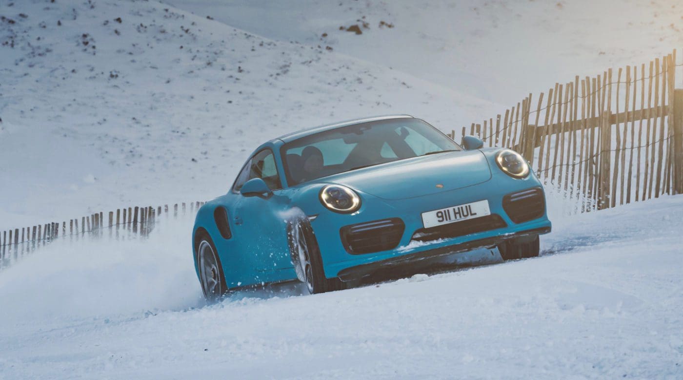 miami_blue_911_turbo_s_snow (1)