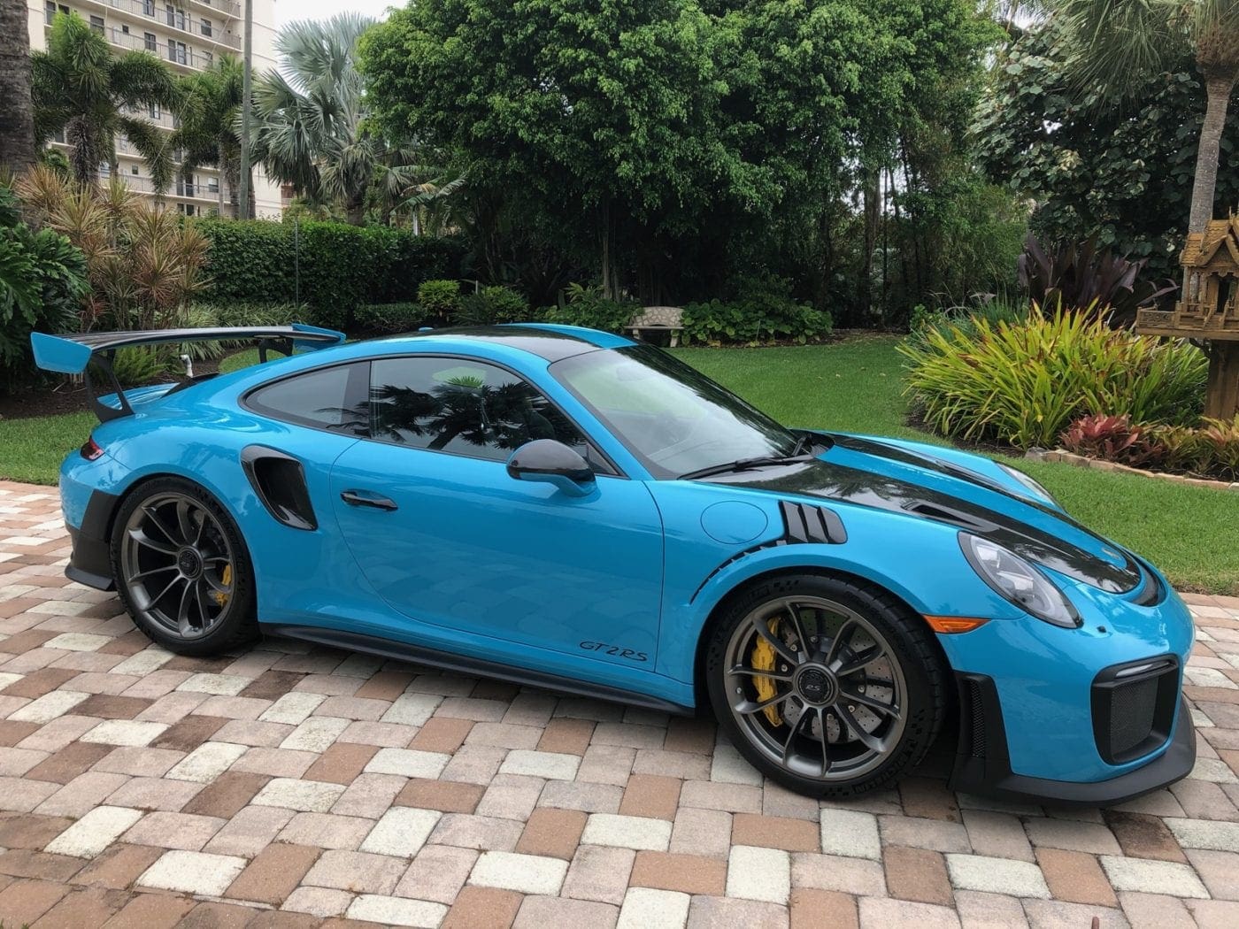 miamiblue911gt2rs (1)