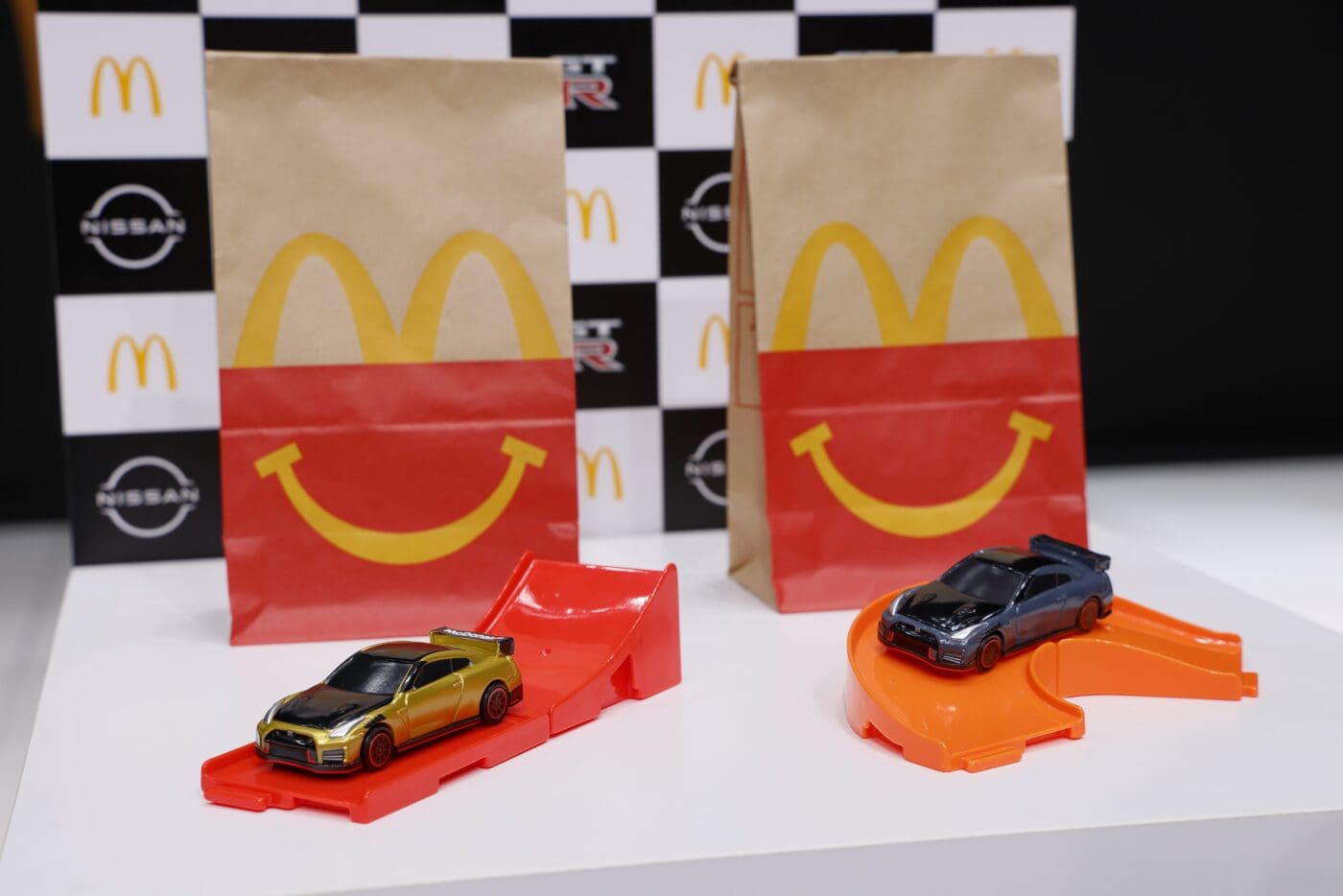 nissan gtr mcdonalds 1