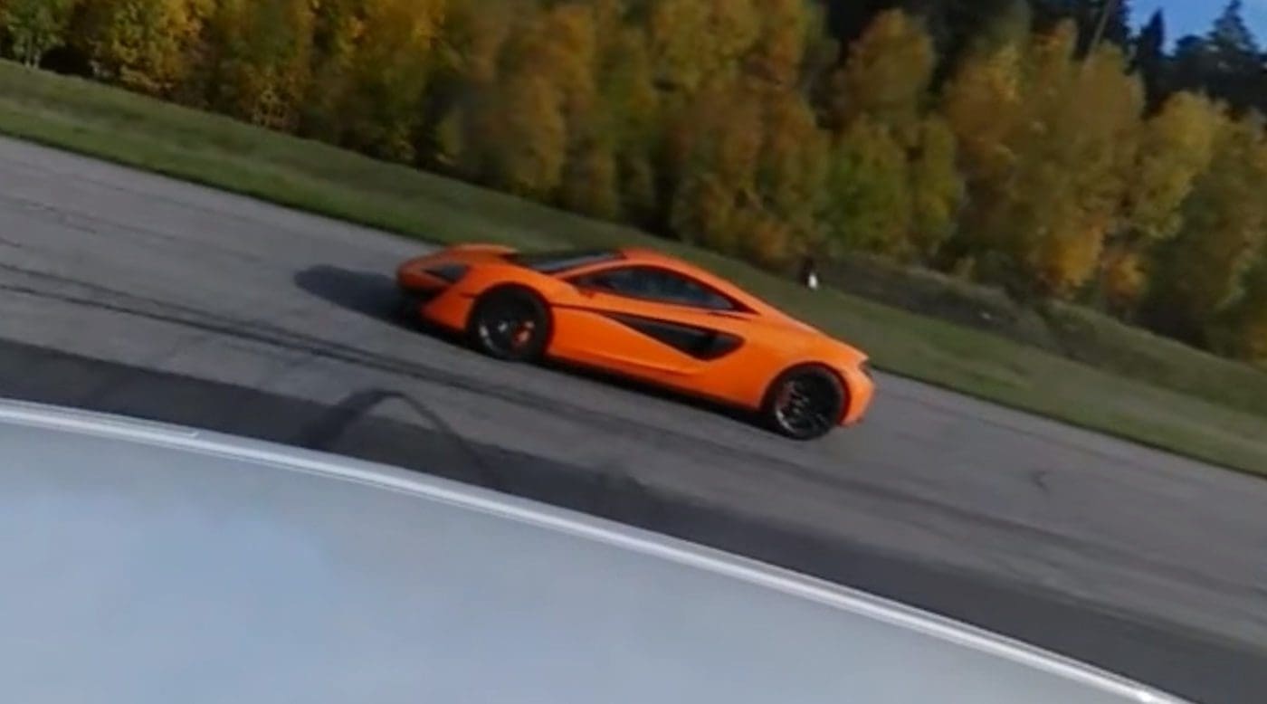 orange_mclaren_570s