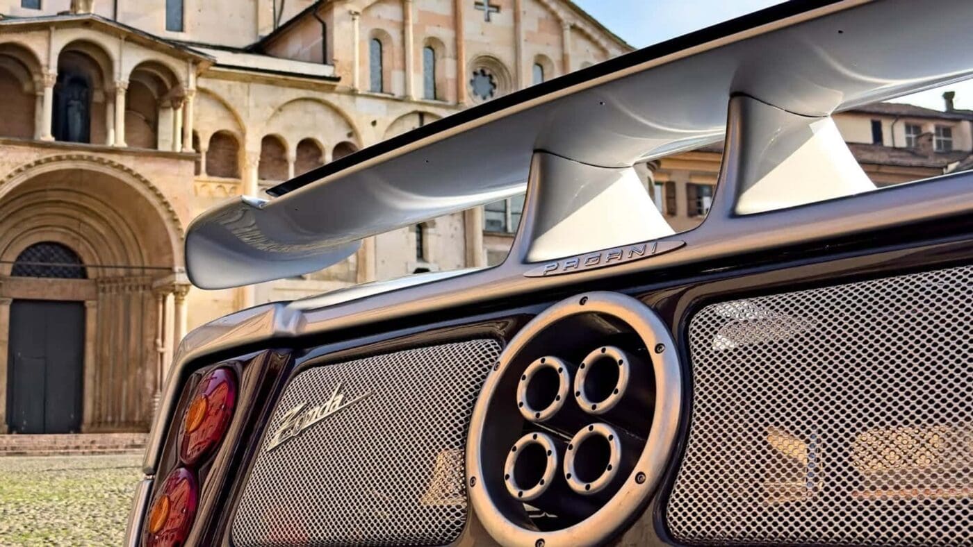 pagani 25 years.jpg