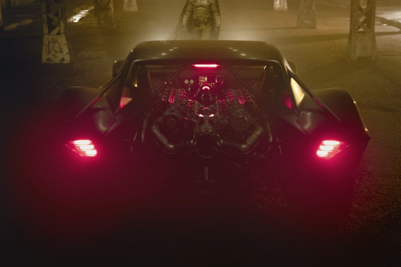 pattinson-batmobile (1)