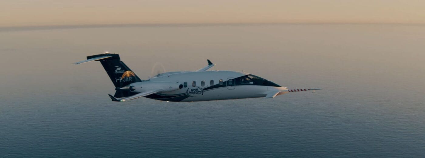 piaggio p180
