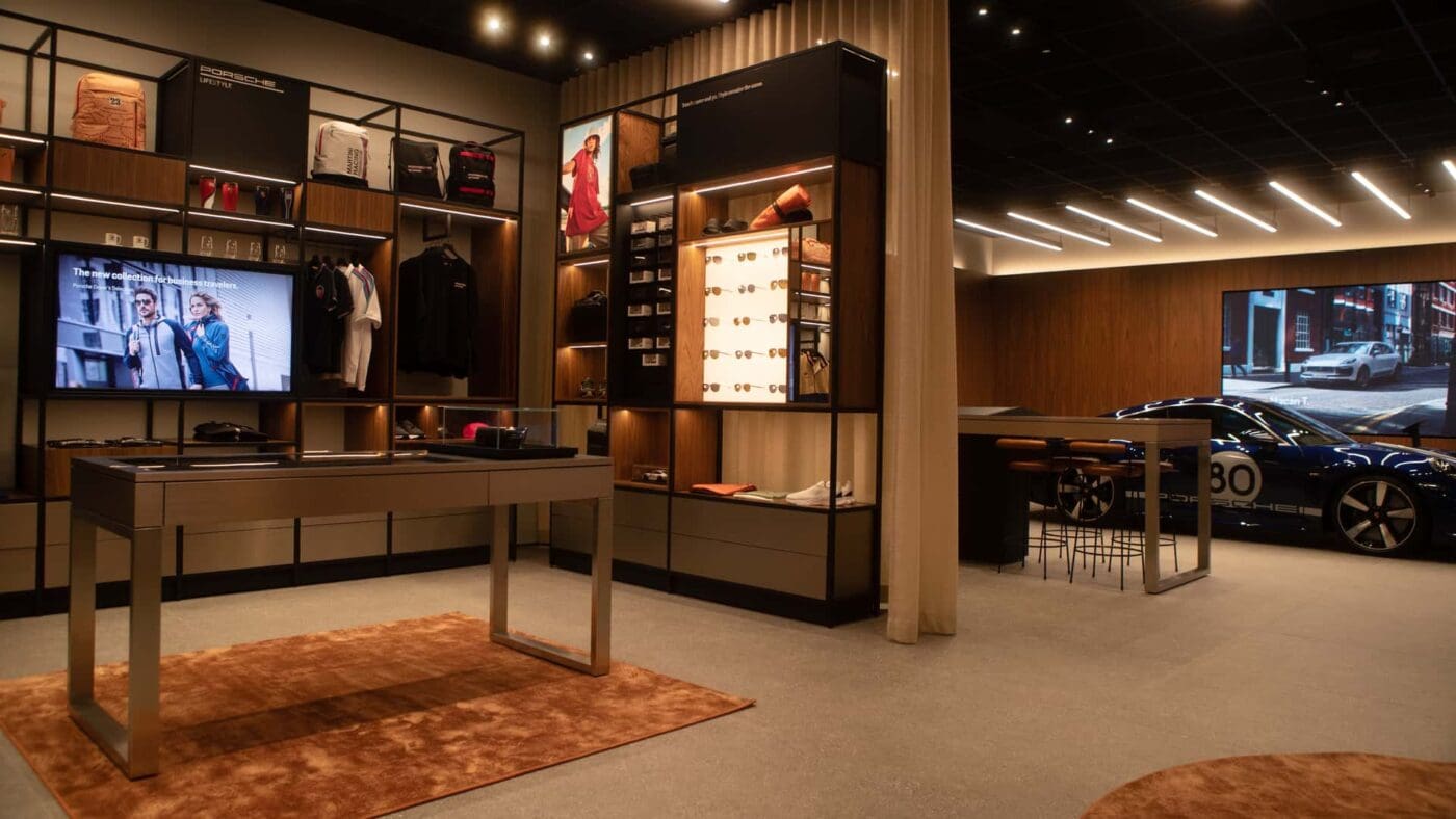 porsche phase 1 1072 edit.jpg