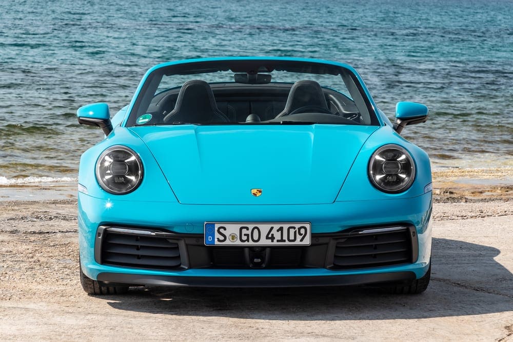 porsche911-miamiblue